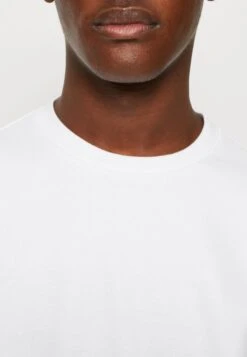 YOURTURN Unisex 2 Pack - Sweatshirt - Black/White -Yourturn 0076b02e99c54dc0990572f64eb50cac