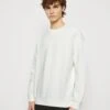YOURTURN Tribal Embossed Unisex - Sweatshirt - Off White 2 YOURTURN Tribal Embossed Unisex - Sweatshirt - Off White -Yourturn 0908d361d47643759962460a2d720347