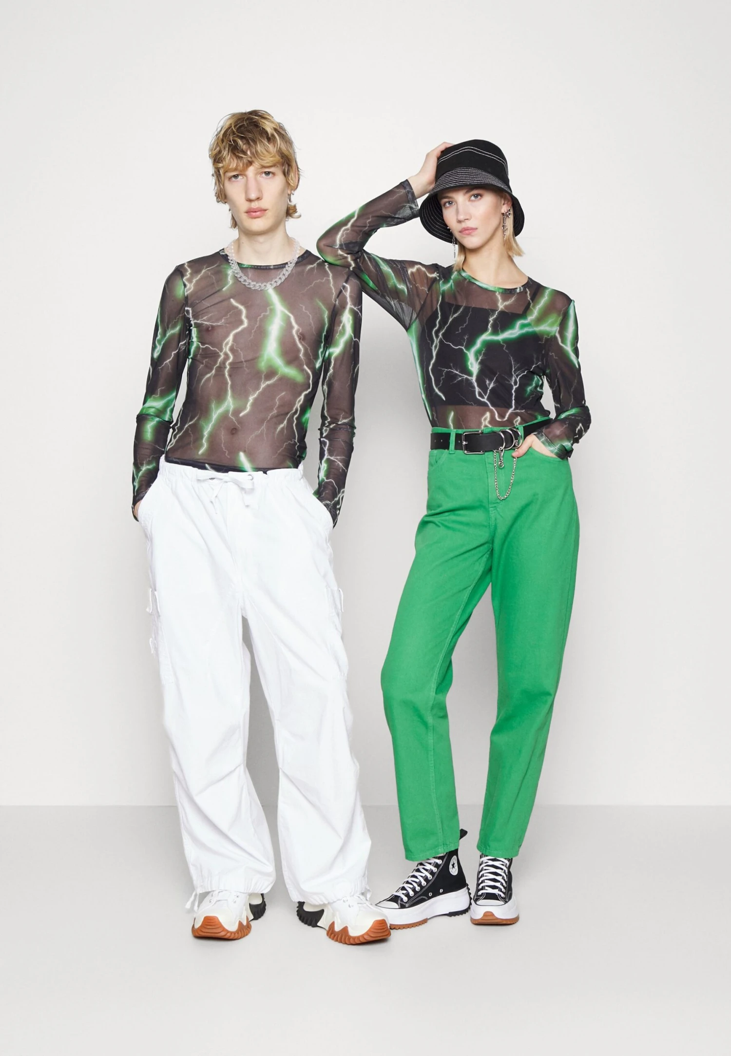 YOURTURN Unisex - Long Sleeved Top -Black 4 YOURTURN Unisex - Long Sleeved Top -Black - Image 2