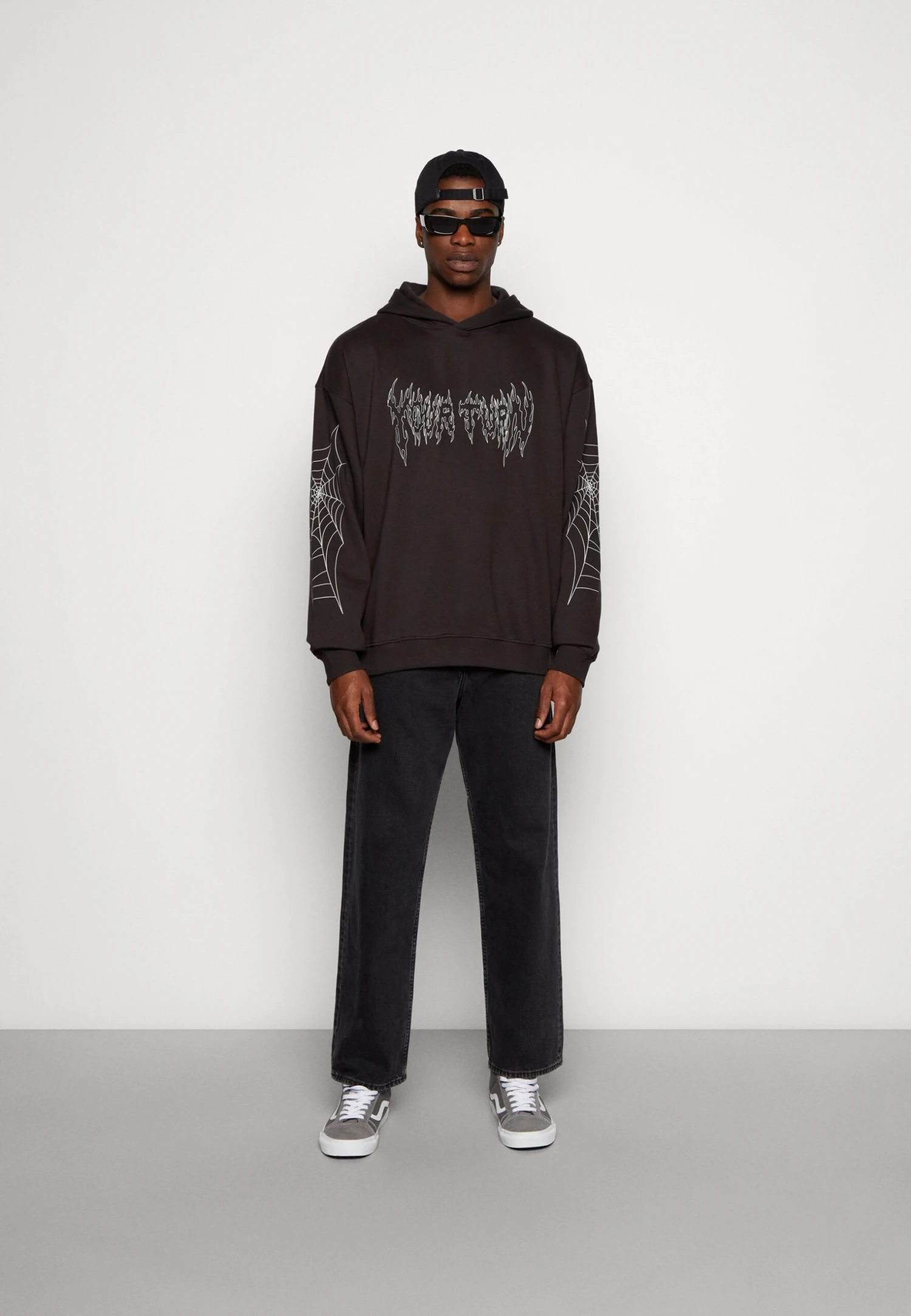 YOURTURN Spiderweb Unisex - Hoodie - Black 4 YOURTURN Spiderweb Unisex - Hoodie - Black - Image 2