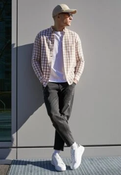 YOURTURN Unisex - Trainers - White 12 YOURTURN Unisex - Trainers - White -Yourturn 1faa1a1f97cf40cb8657d88f7677da6c