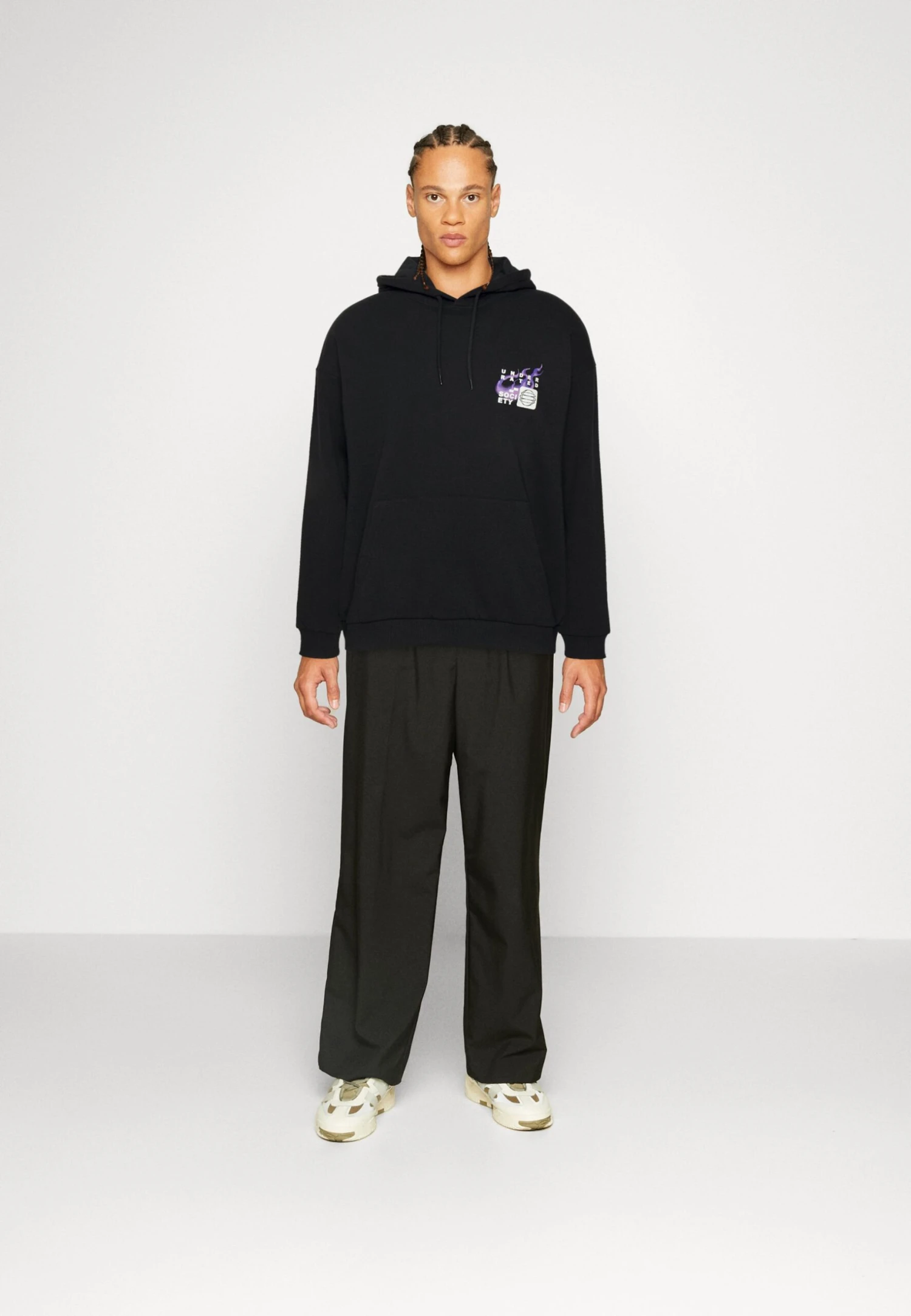 YOURTURN Unisex - Sweatshirt - Black 4 YOURTURN Unisex - Sweatshirt - Black - Image 2