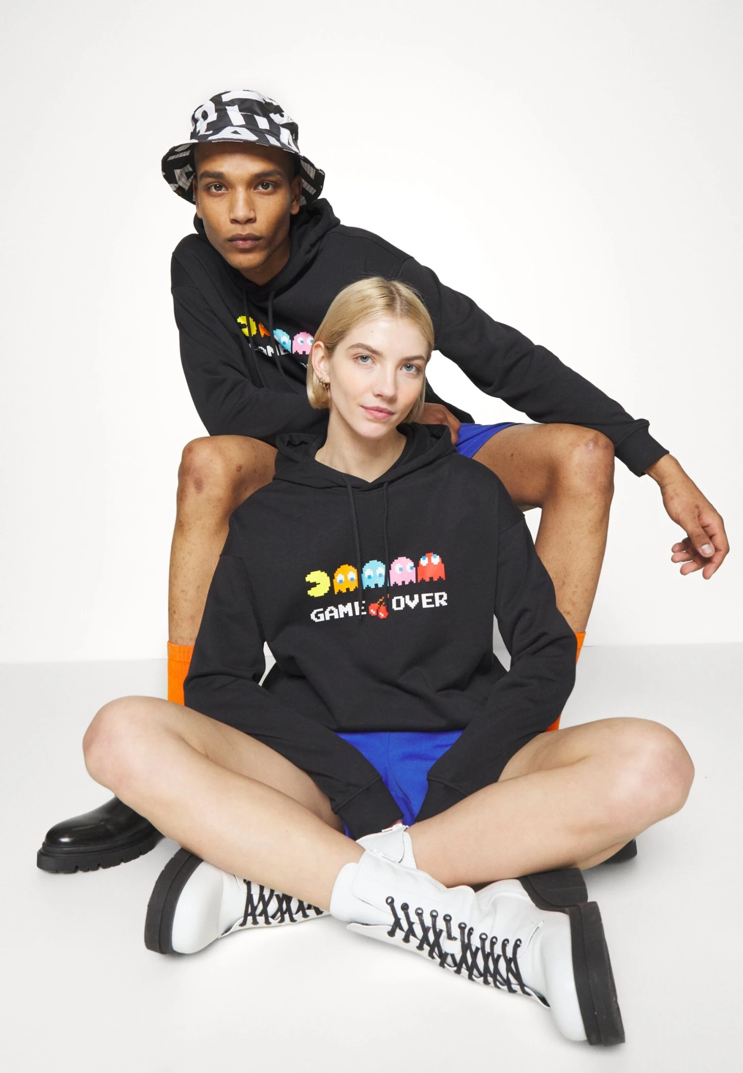 YOURTURN Pac-Man Unisex - Sweatshirt - Black 6 YOURTURN Pac-Man Unisex - Sweatshirt - Black - Image 4