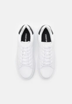 YOURTURN Unisex - Trainers - White 15 YOURTURN Unisex - Trainers - White -Yourturn 38830907e19348378e6ad84a44562956
