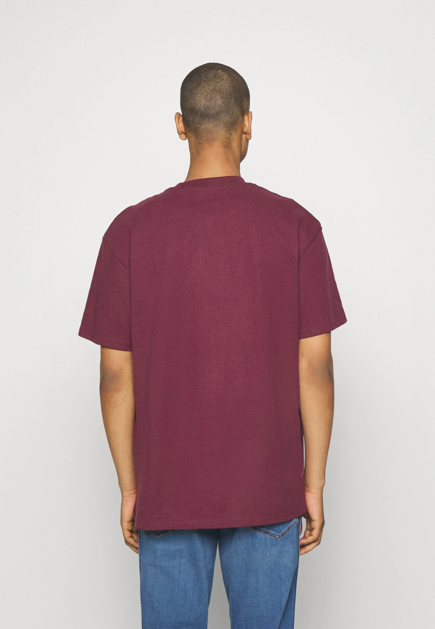 YOURTURN Unisex - Basic T-Shirt -Red 5 YOURTURN Unisex - Basic T-Shirt -Red - Image 3