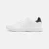 YOURTURN Unisex - Trainers - White 1 YOURTURN Unisex - Trainers - White -Yourturn 3d85e5b751c44e9083c0b96efc08e417