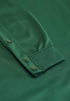 YOURTURN Unisex - Long Sleeved Top - Dark Green 19 YOURTURN Unisex - Long Sleeved Top - Dark Green -Yourturn 470e13e4dd7d41de878ccc94e08c6851