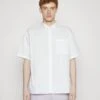 YOURTURN Plain Boxi Fit Unisex - Shirt -White 1 YOURTURN Plain Boxi Fit Unisex - Shirt -White -Yourturn 4bdbcec6354f4e09ba1389991d2aabb6