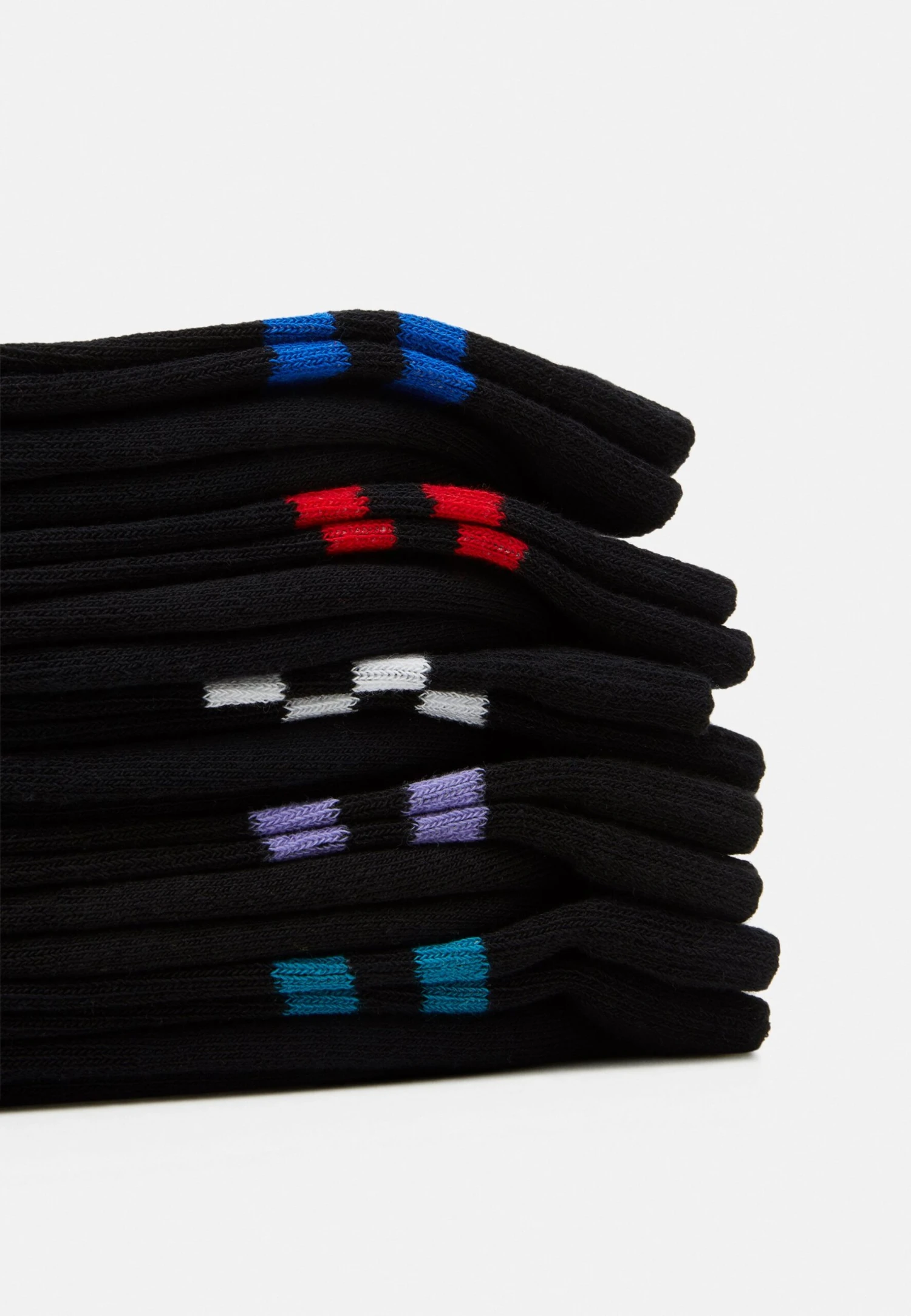 YOURTURN 5 Pack - Socks - Black 4 YOURTURN 5 Pack - Socks - Black - Image 2