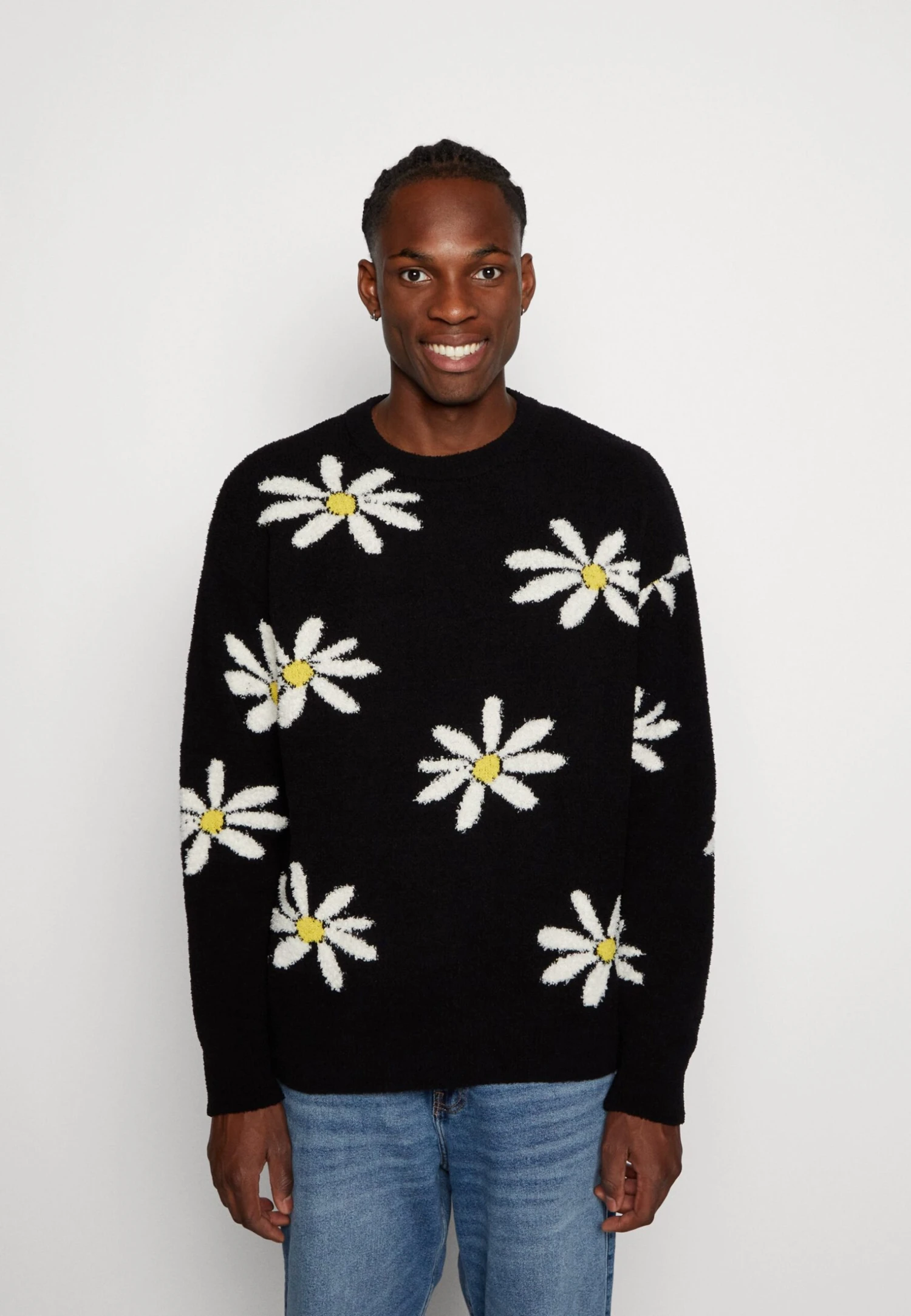 YOURTURN Jumper - Black 3 YOURTURN Jumper - Black