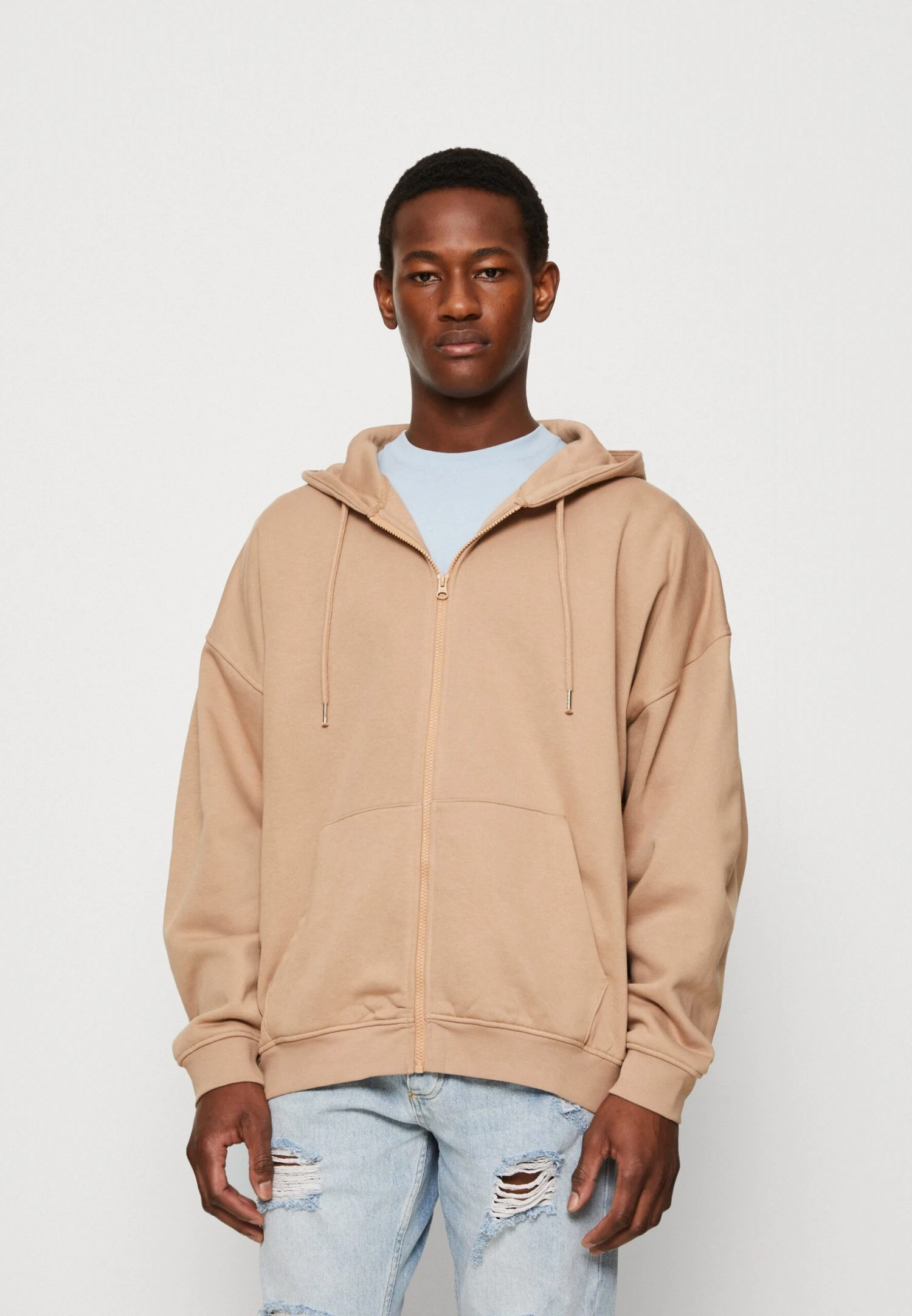 YOURTURN Unisex - Zip-Up Sweatshirt - Tan 3 YOURTURN Unisex - Zip-Up Sweatshirt - Tan