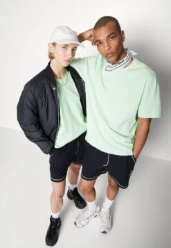 YOURTURN Unisex - Print T-Shirt - Light Green -Yourturn 60ce607b690f44bbaf2b1a55780c0142