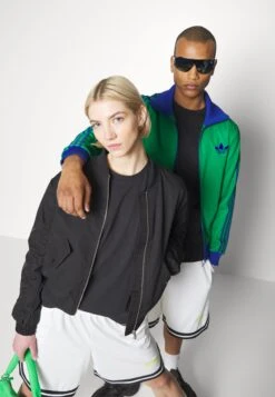 YOURTURN 3Pack Unisex - Basic T-Shirt - White/Mint/Black -Yourturn 653bc11f8bea43f9b6b61d016c1de7b7