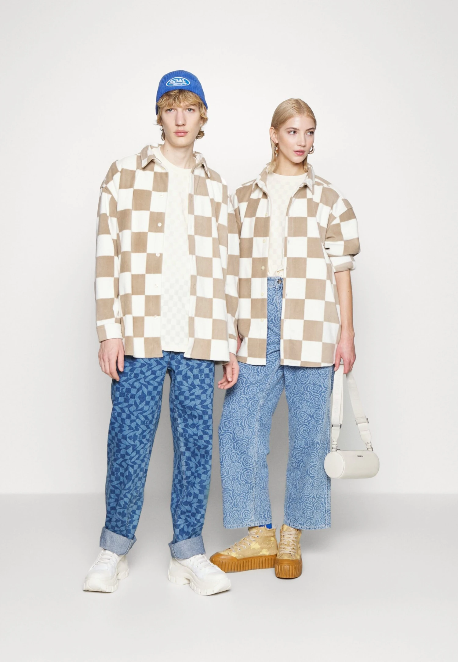 YOURTURN Unisex - Button-Down Blouse - Beige 4 YOURTURN Unisex - Button-Down Blouse - Beige - Image 2