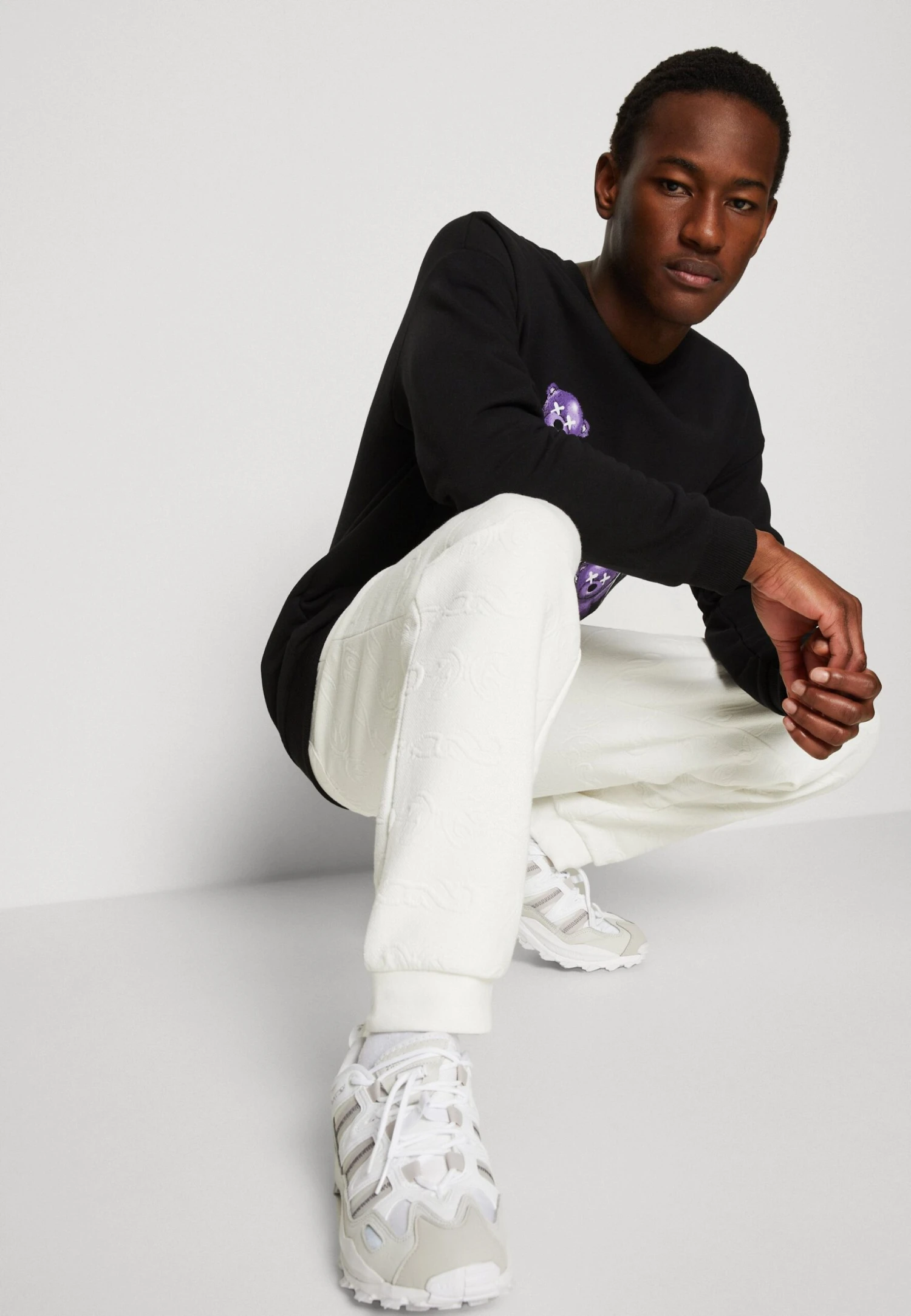 YOURTURN Tribal Embossed Unisex - Tracksuit Bottoms - Off White 6 YOURTURN Tribal Embossed Unisex - Tracksuit Bottoms - Off White - Image 4