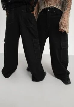 YOURTURN Unisex - Relaxed Fit Jeans - Black Denim -Yourturn 6bf9730e77474f359b5197f7d3535ca8