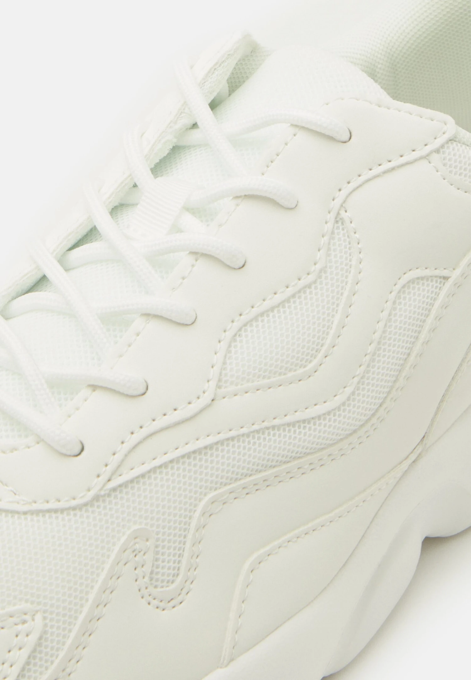 YOURTURN Unisex - Trainers - White 8 YOURTURN Unisex - Trainers - White - Image 6