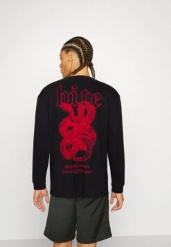 YOURTURN Long Sleeved Top - Black 9 YOURTURN Long Sleeved Top - Black -Yourturn 726fe31d97d447e0bb0b4ee3b18308af