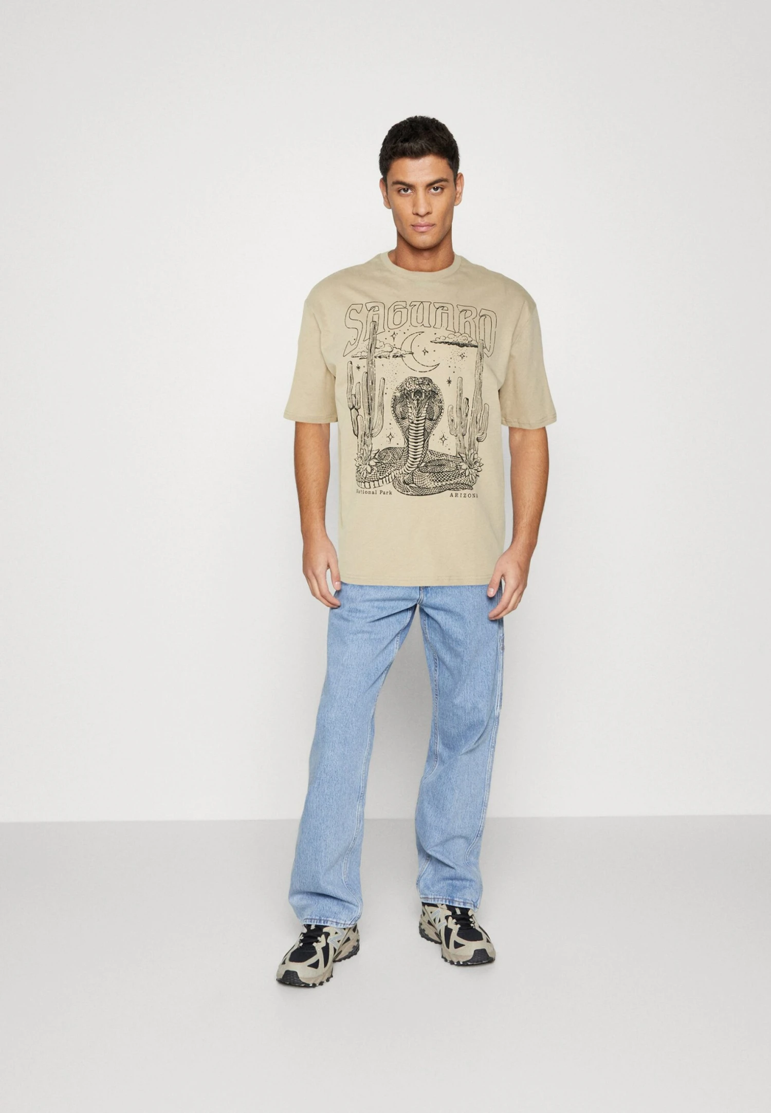 YOURTURN Unisex - Print T-Shirt - Tan 4 YOURTURN Unisex - Print T-Shirt - Tan - Image 2