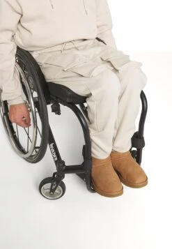 YOURTURN Tracksuit Bottoms - Beige 15 YOURTURN Tracksuit Bottoms - Beige -Yourturn 7bb3fa43c00b411a9ee8e8e4d18de31e