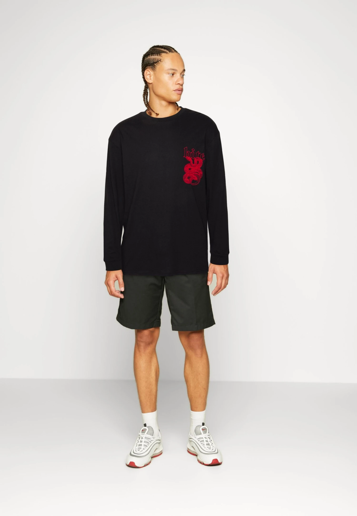 YOURTURN Long Sleeved Top - Black 4 YOURTURN Long Sleeved Top - Black - Image 2