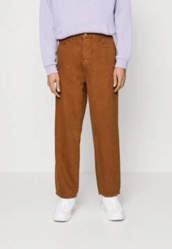 YOURTURN Unisex - Relaxed Fit Jeans