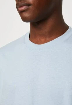 YOURTURN Unisex - Print T-Shirt - Light Blue 13 YOURTURN Unisex - Print T-Shirt - Light Blue -Yourturn 870032fc84a046f4b46e42c37f3fabfe