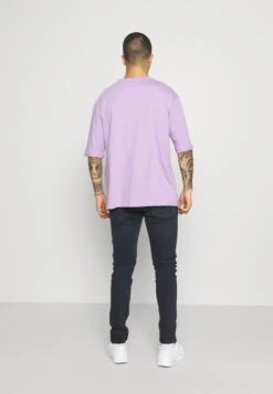 YOURTURN Oversize Unisex - Print T-Shirt - Lilac 10 YOURTURN Oversize Unisex - Print T-Shirt - Lilac -Yourturn 8ec975aef6c94980bcd4a9b79f626069