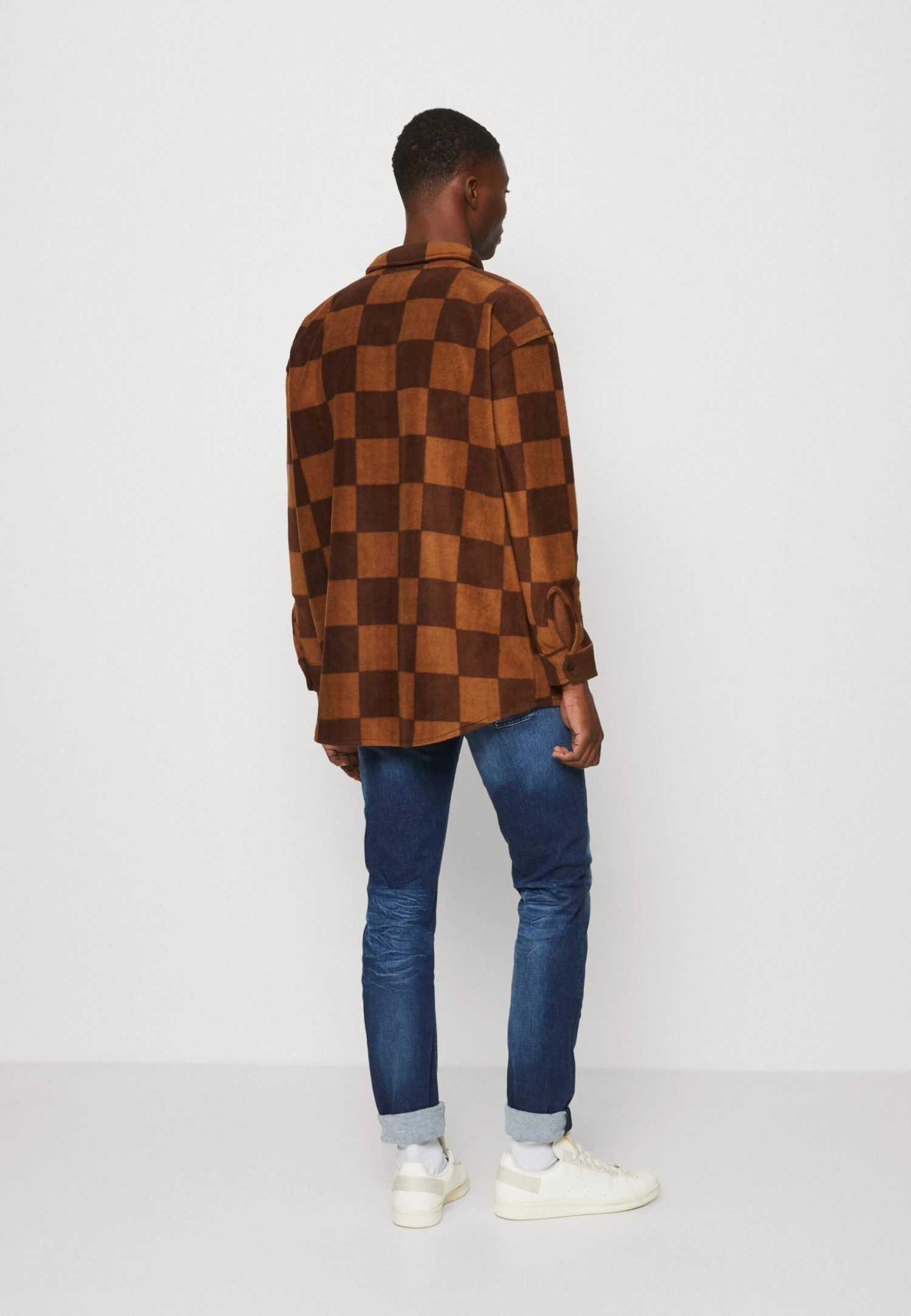 YOURTURN Unisex - Button-Down Blouse - Brown 5 YOURTURN Unisex - Button-Down Blouse - Brown - Image 3