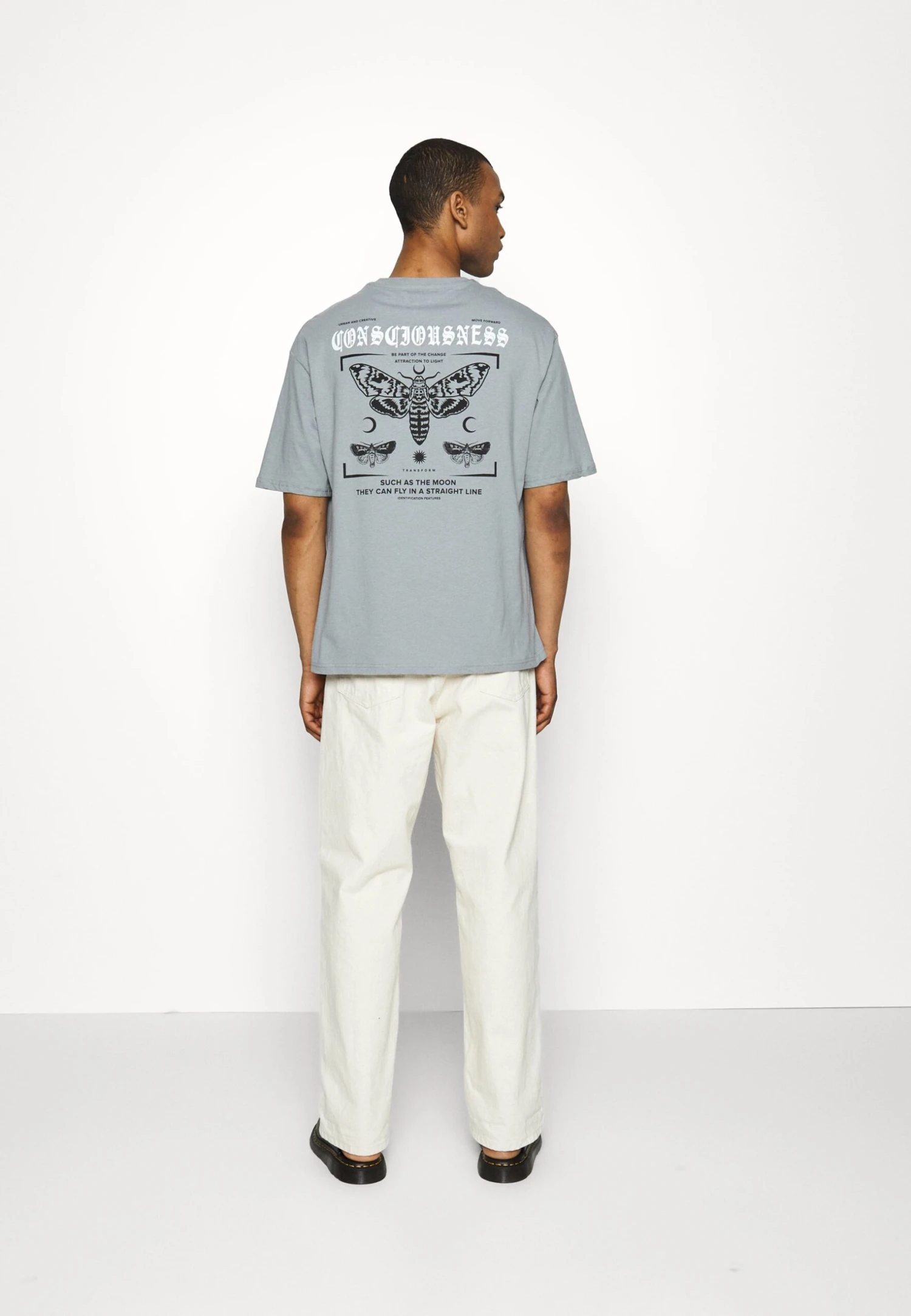 YOURTURN Unisex - Print T-Shirt - Dark Grey 5 YOURTURN Unisex - Print T-Shirt - Dark Grey - Image 3