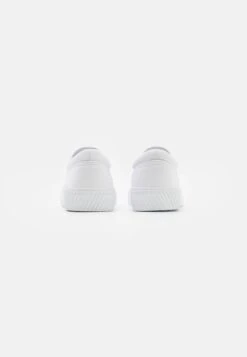 YOURTURN Unisex - Slip-Ons - White 9 YOURTURN Unisex - Slip-Ons - White -Yourturn a878d1f30e534386893a5f480c0a16d2