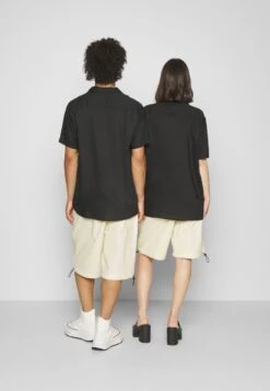 YOURTURN Genderless Parachute - Shorts - White -Yourturn ad64c955882844c7b90940b0d39e59fc