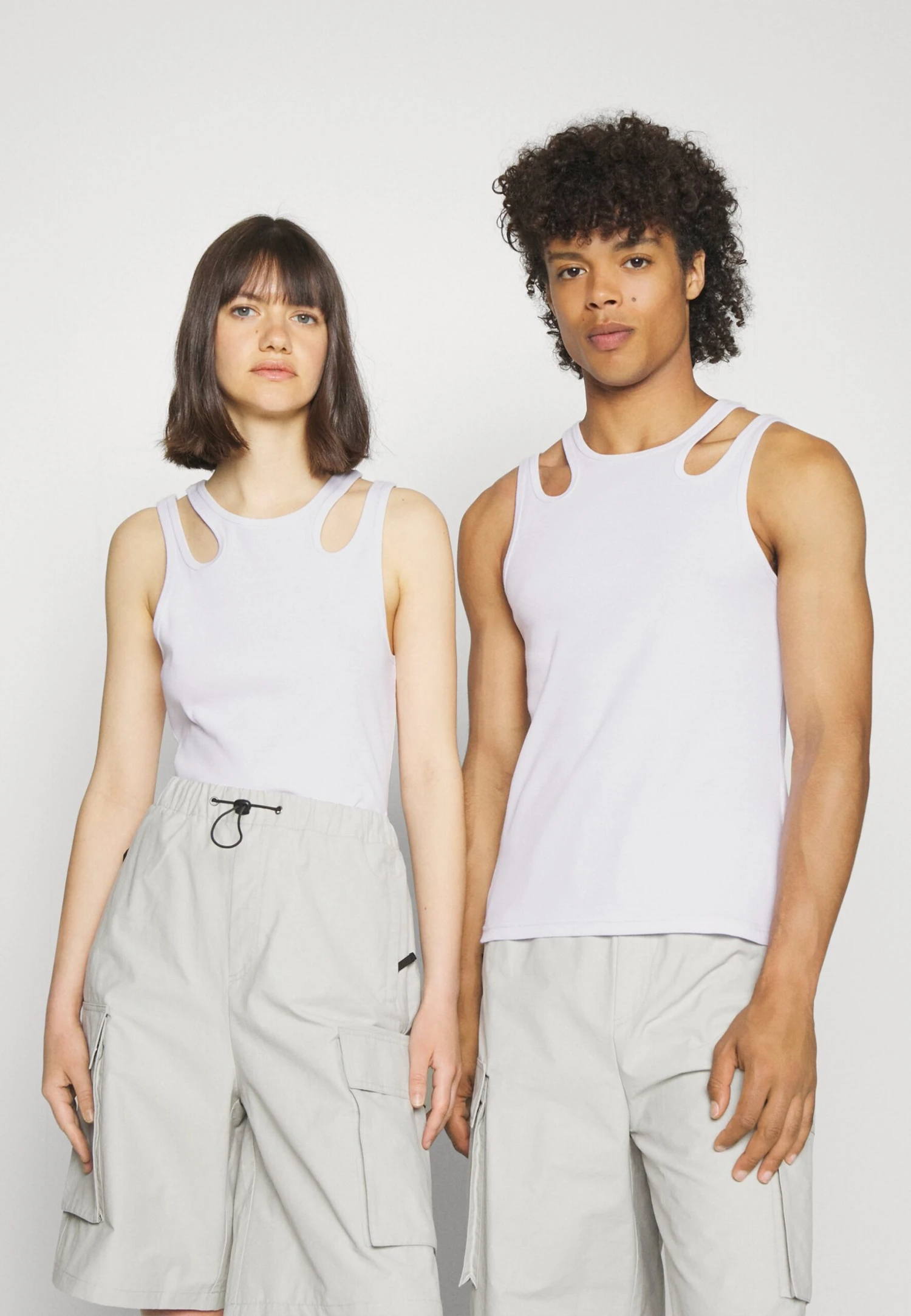 YOURTURN Unisex - Top - White 3 YOURTURN Unisex - Top - White