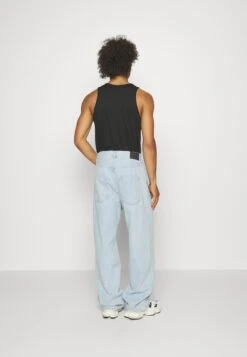 YOURTURN Baggy Jeans Unisex - Relaxed Fit Jeans - Light Blue Denim 9 YOURTURN Baggy Jeans Unisex - Relaxed Fit Jeans - Light Blue Denim -Yourturn b5a3a98eb1c846b6896614b68e538ab7