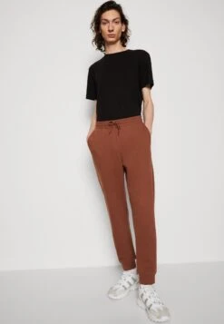 YOURTURN Unisex 2 Pack- Tracksuit Bottoms - Brown/Off-White -Yourturn ba3da3ef225f481282590ce220fcc42c