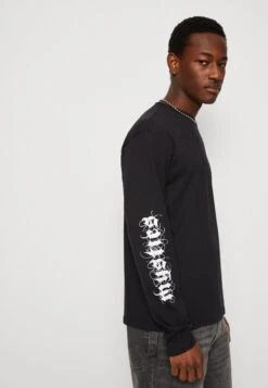 YOURTURN Unisex - Long Sleeved Top - Black 11 YOURTURN Unisex - Long Sleeved Top - Black -Yourturn bf17c5e5c44d4cc288891b4647c72708