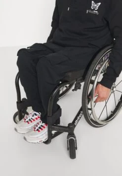 YOURTURN Tracksuit Bottoms - Black -Yourturn c4a580a9510640b78e59f6e02ac5102c