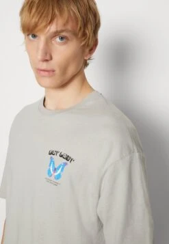 YOURTURN Get Lost Tee Unisex - Print T-Shirt - Grey 13 YOURTURN Get Lost Tee Unisex - Print T-Shirt - Grey -Yourturn cc93eeecdcab4e609a0e74345f7665ba