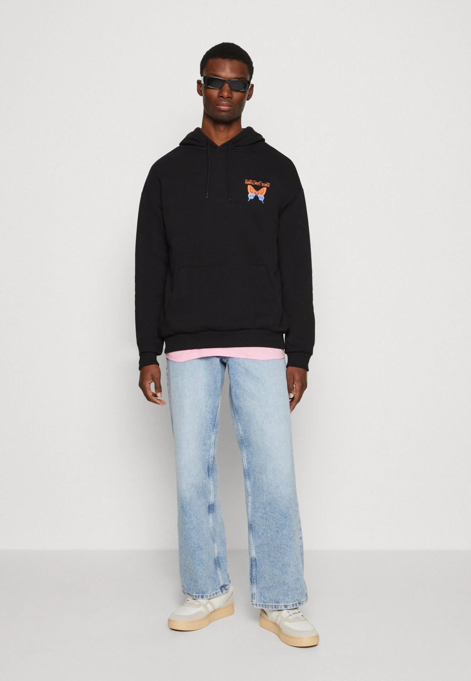 YOURTURN Unisex - Sweatshirt - Black 4 YOURTURN Unisex - Sweatshirt - Black - Image 2