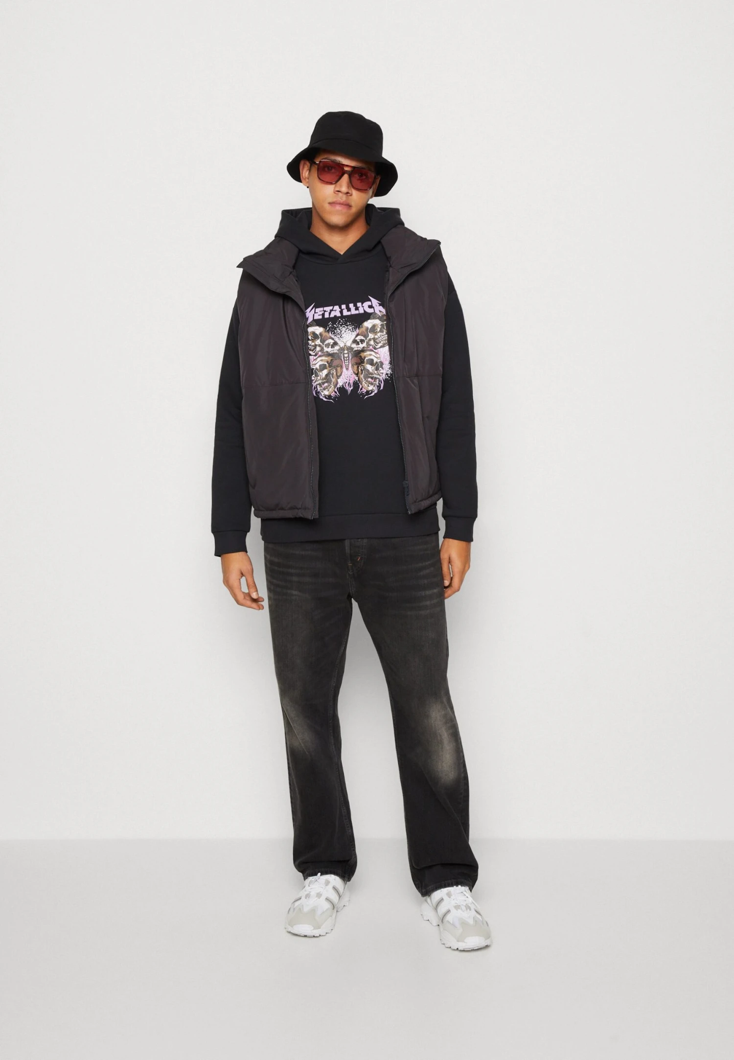 YOURTURN Metallica Unisex - Hoodie - Black 4 YOURTURN Metallica Unisex - Hoodie - Black - Image 2