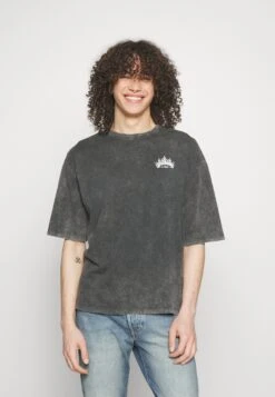 YOURTURN Skull Graphic Tee Unisex - Print T-Shirt - Mottled Black 10 YOURTURN Skull Graphic Tee Unisex - Print T-Shirt - Mottled Black -Yourturn da5ddb789f454a678b4b27212f932166