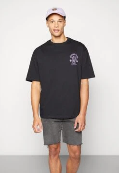 YOURTURN Heart Graphic Backprint Tee Unisex - Print T-Shirt - Black 11 YOURTURN Heart Graphic Backprint Tee Unisex - Print T-Shirt - Black -Yourturn dd105627c01b44339060d9b3092b028e