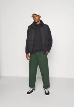 Yourturn -Yourturn e0fd17c1cedf47728bf309563dd8bf19