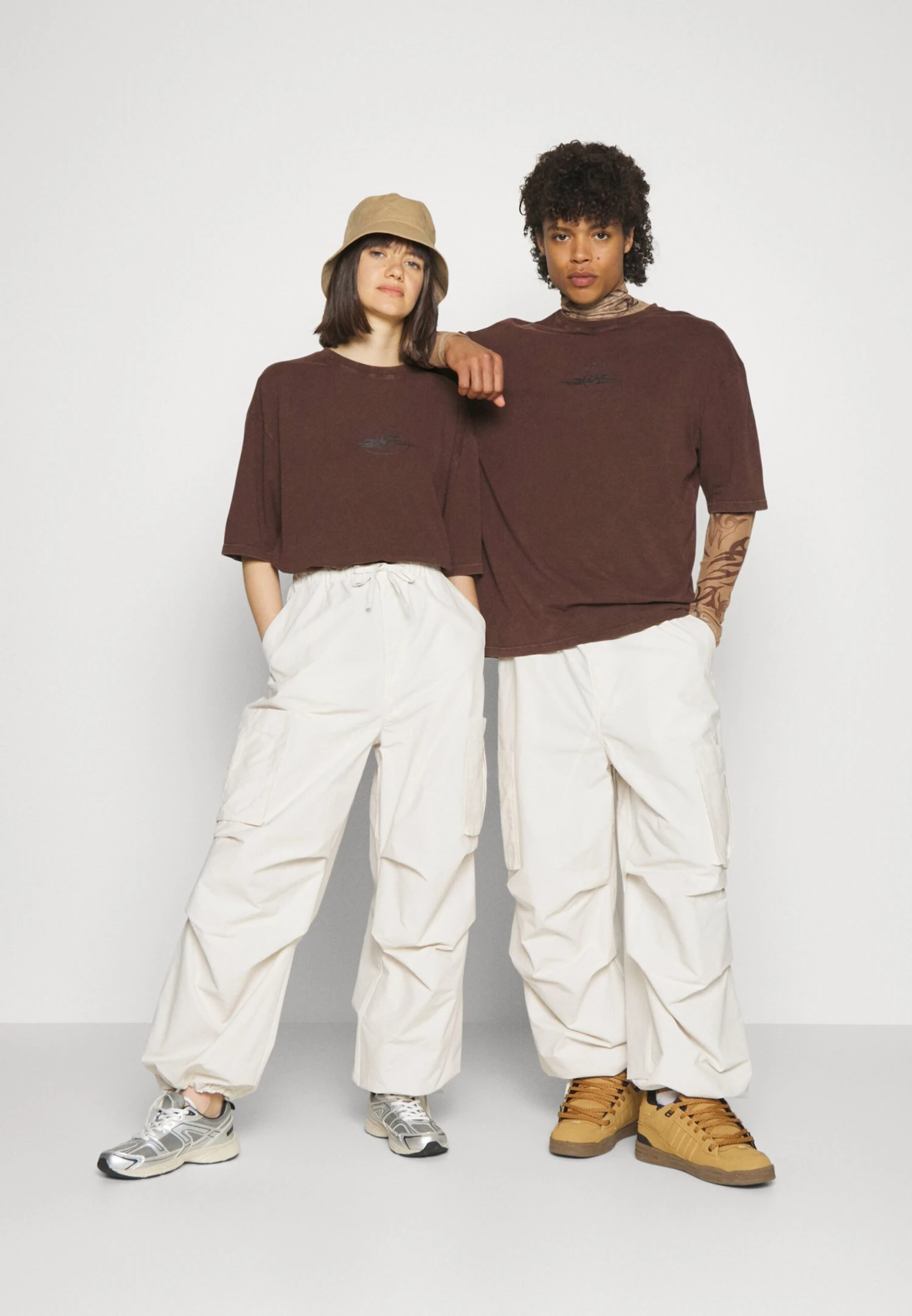 YOURTURN Unisex - Print T-Shirt - Dark Brown 4 YOURTURN Unisex - Print T-Shirt - Dark Brown - Image 2