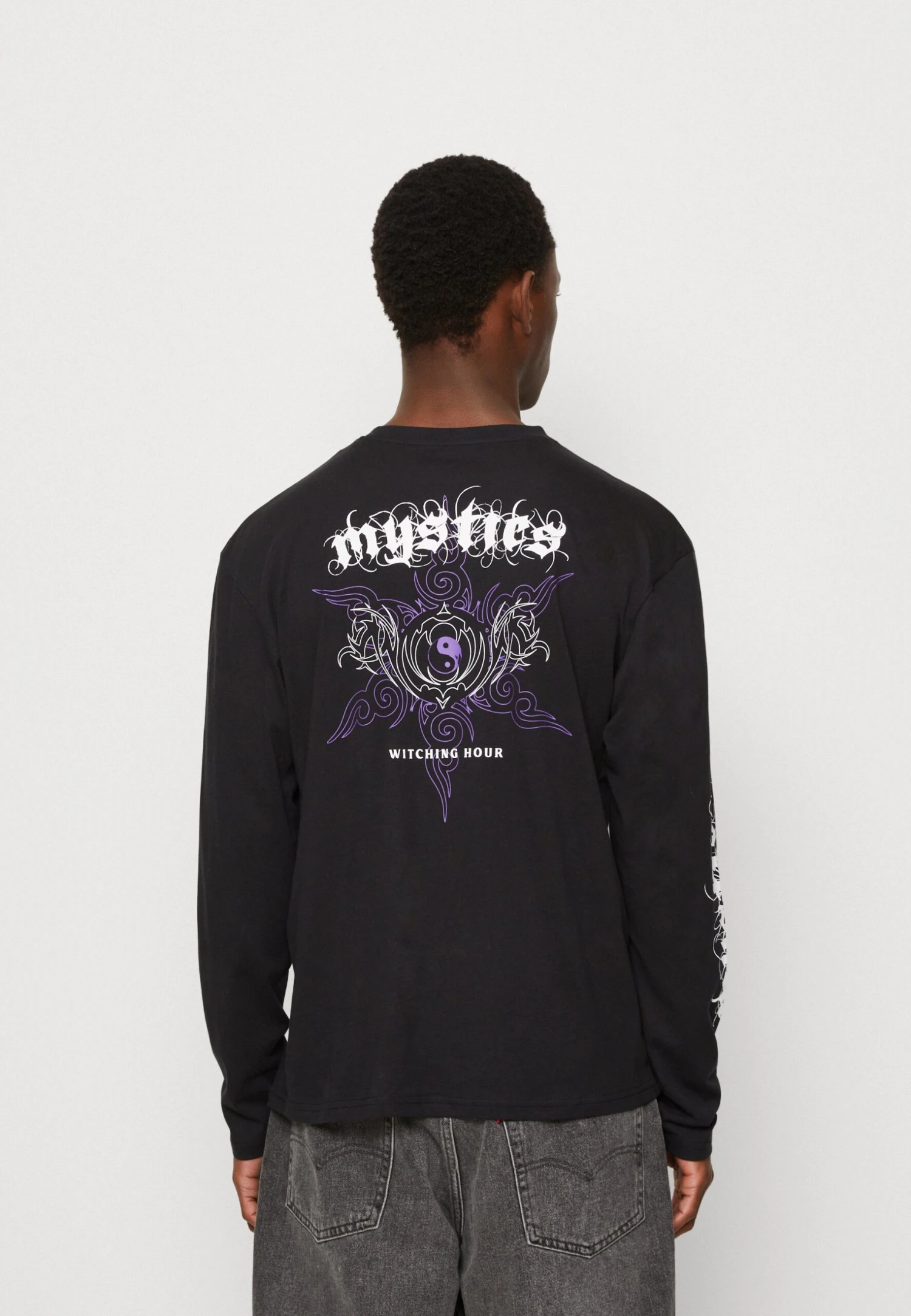 YOURTURN Unisex - Long Sleeved Top - Black 3 YOURTURN Unisex - Long Sleeved Top - Black