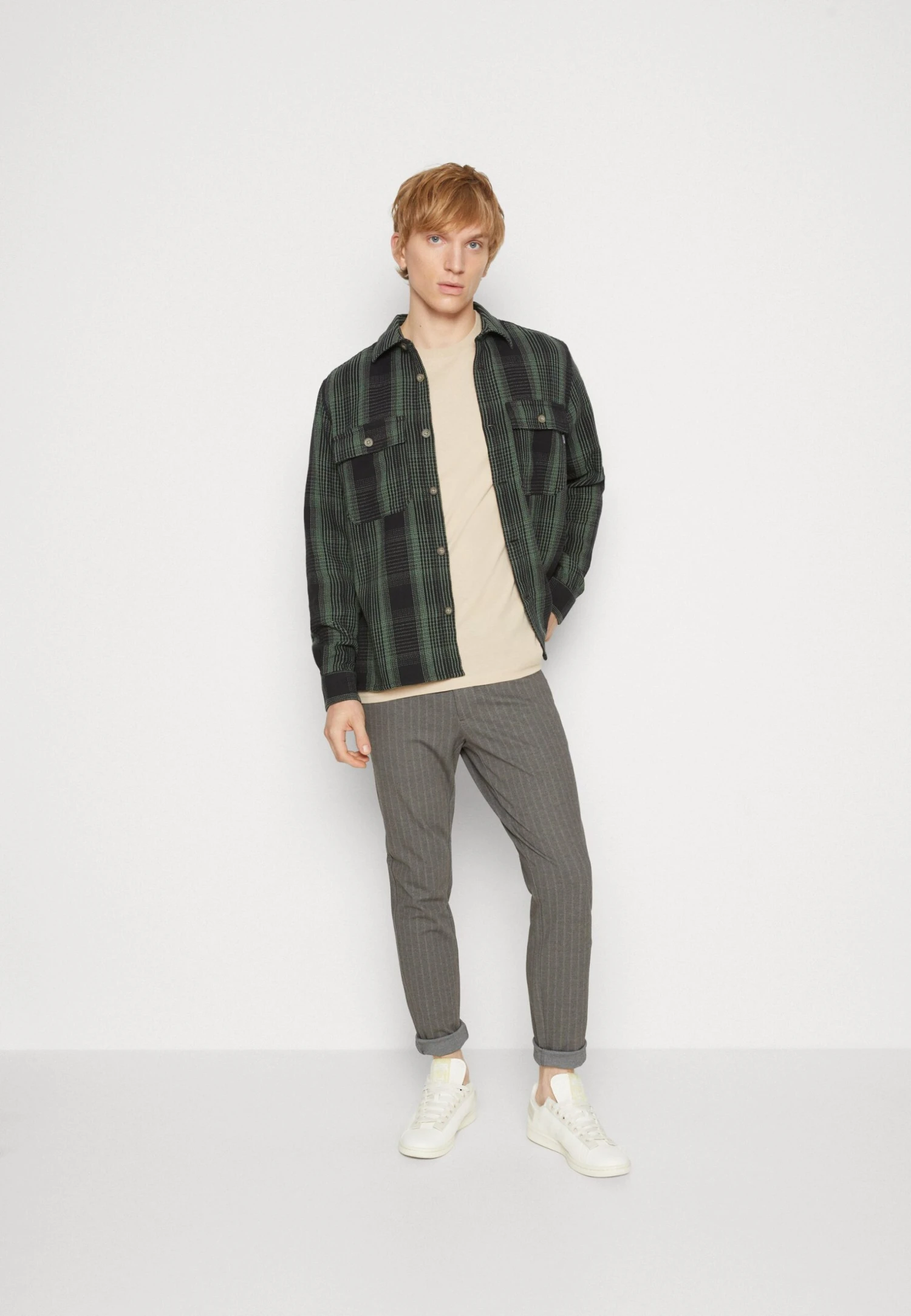 YOURTURN Graphic Tee Unisex - Print T-Shirt - Beige 4 YOURTURN Graphic Tee Unisex - Print T-Shirt - Beige - Image 2