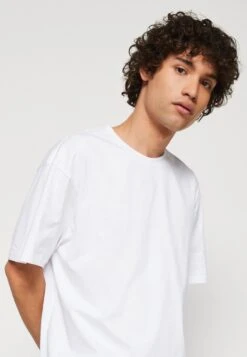 YOURTURN Unisex - Print T-Shirt - White -Yourturn f3c3f530561f4669925ebb27d6e3d361