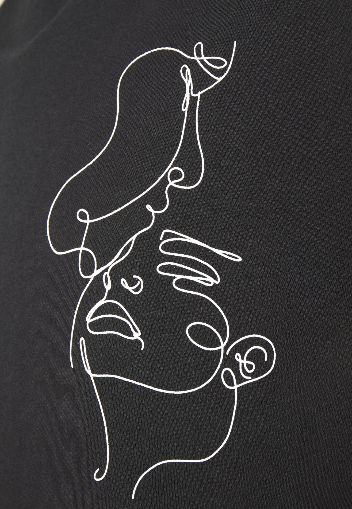 YOURTURN Unisex - Print T-Shirt - Black 5 YOURTURN Unisex - Print T-Shirt - Black - Image 3